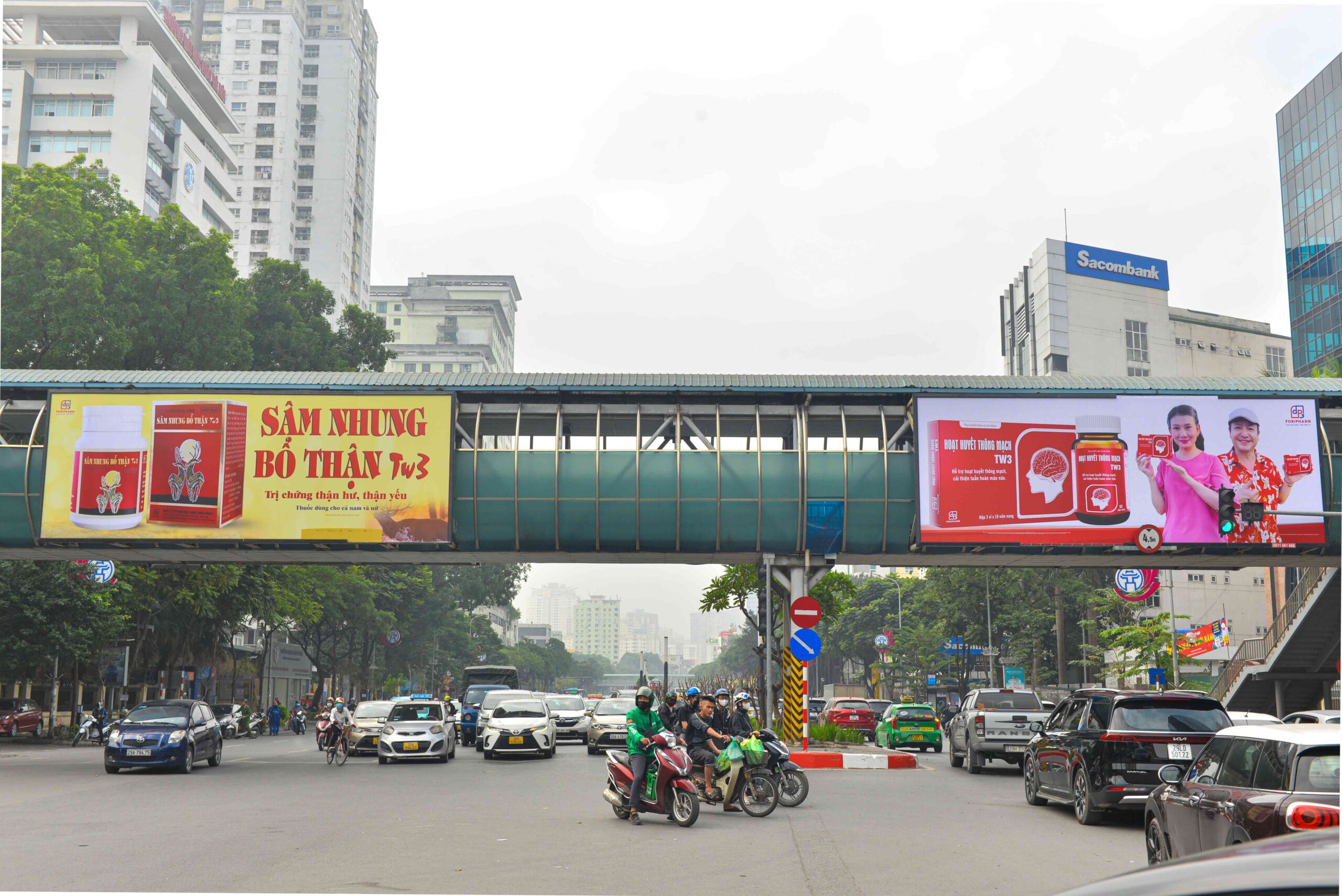 Ảnh xa hướng nhìn cả hai hướng