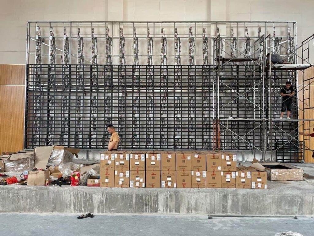 Chuẩn bị các công cụ cần thiết để quá trình lắp diễn ra suôn sẻ