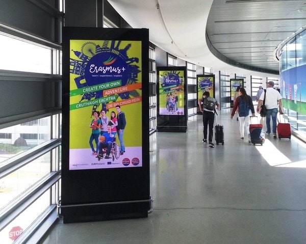 Quảng cáo Lightbox tại sân bay