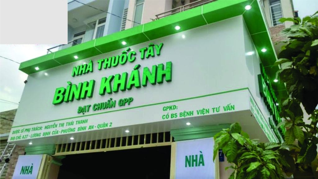 Biển quảng cáo làm từ nhựa mica