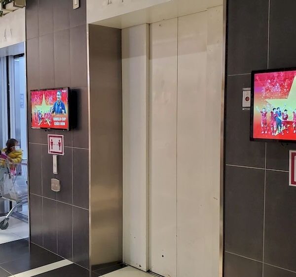 Tất tần tật về màn hình quảng cáo LCD thang máy