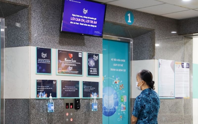 Quảng cáo trên màn hình LED, LCD tại bệnh viện