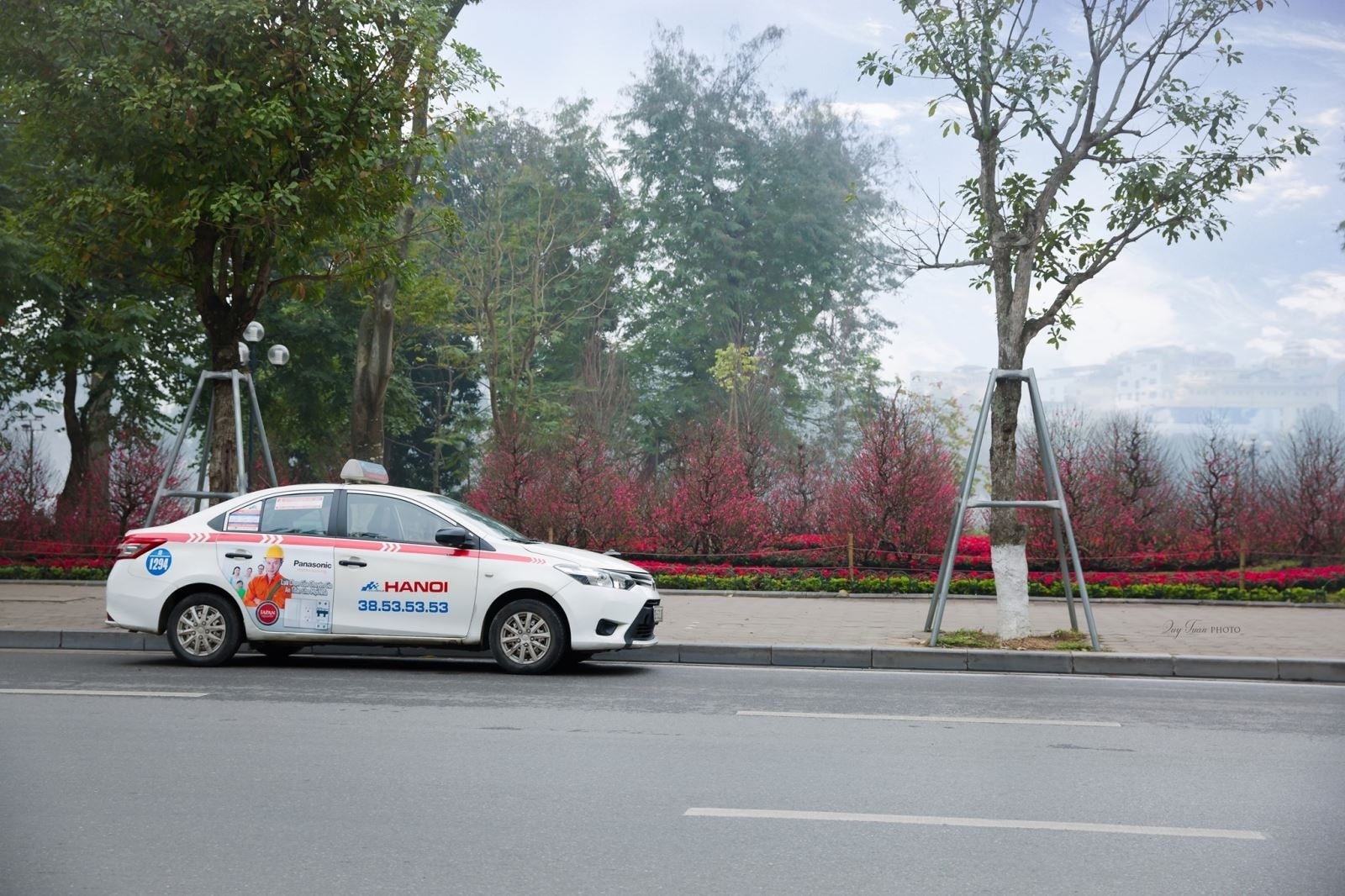 Quảng cáo trên xe của hãng Taxi Group