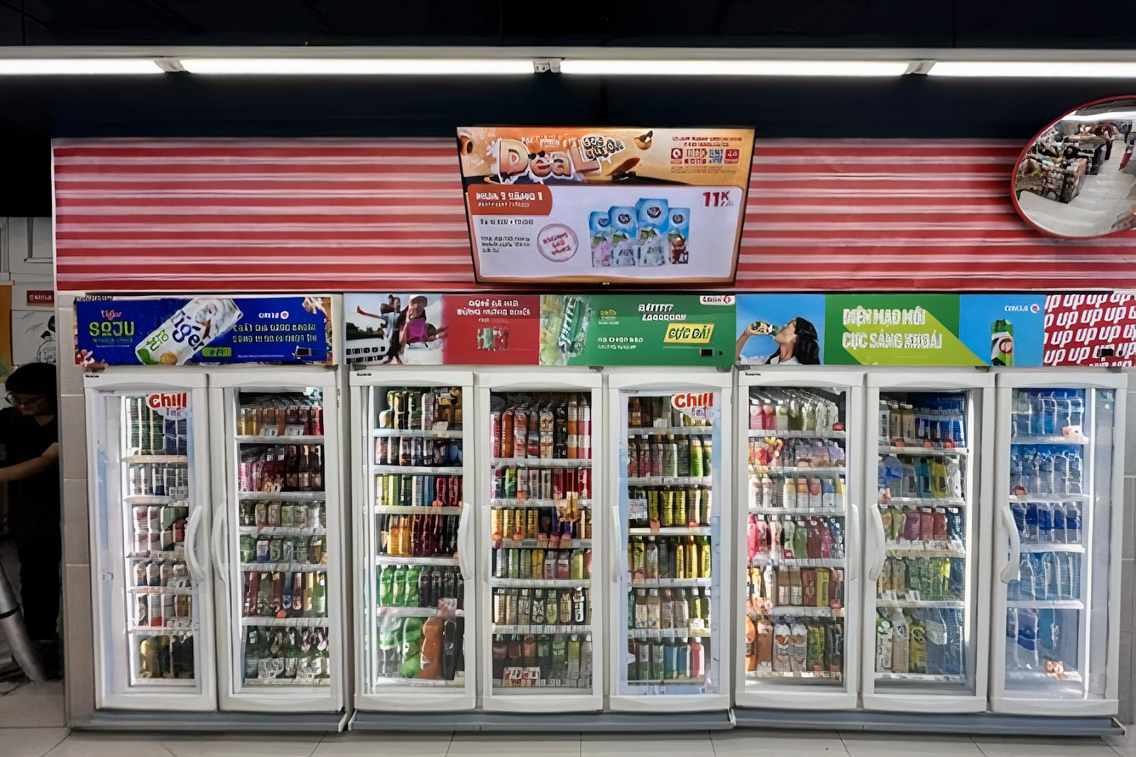 Quảng cáo tại cửa hàng tiện lợi: Dịch vụ, Hình thức và Báo giá