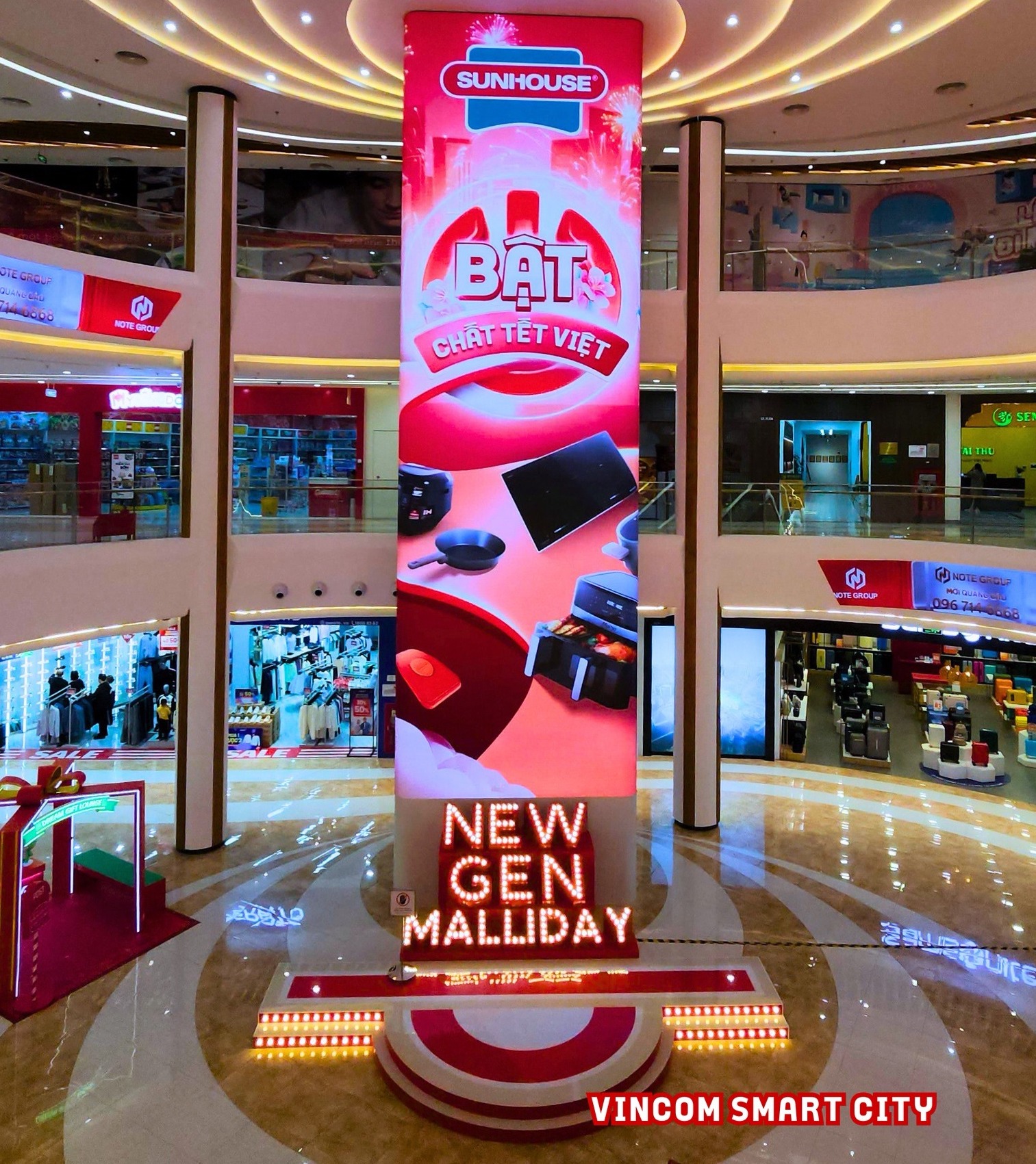 Màn hình LED quảng cáo tại TTTM Vincom Smart City