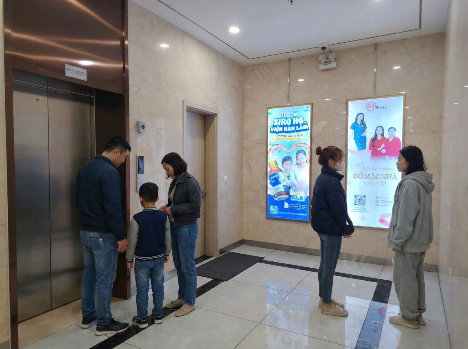 Truyền thông thang máy trong chiến lược marketing hiện đại